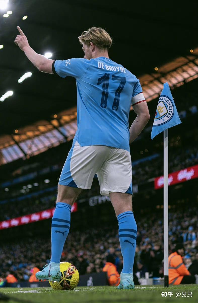 足球报：法比奥已与国安续约至26年底；国安将全主力出征越南